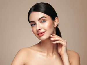 طرق طبيعية لتبييض الوجه سريعًا قبل أي مناسبة