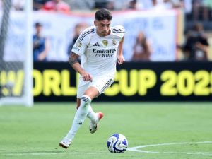 مانشستر يونايتد يراقب إمكانية التعاقد مع فالفيردي