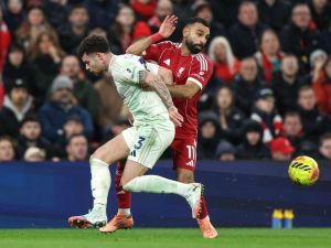 روني يوجه نصيحة لسلوت: استبعد صلاح