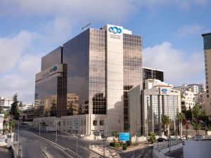 818.1 مليون دولار أمريكي أرباح مجموعة البنك العربي بنهاية الربع الثالث من العام 2025