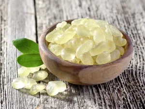 تعرّف على فوائد المستكة للنساء