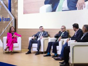 معرض "بايبر وورلد ميدل إيست" 2025 يؤكد على أهمية توطين وتنمية سلاسل التوريد في منطقة الشرق الأوسط وشمال أفريقيا