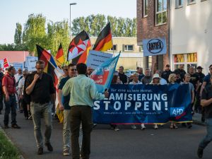 بسبب لافتة.. ألمانيا تحظر جمعية إسلامية 