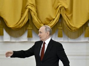 "A Slap to Trump" — Russia says Ukraine targeted Putin’s residence in drone strike