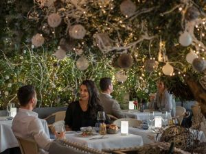 Enjoy a spectacular start to 2026 with extravagant New Year's Eve dining at DIFC