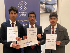 طلاب أكاديمية قطر – الخور التابعة لمؤسسة قطر يمثّلون دولة قطر في مؤتمر دولي لنموذج الأمم المتحدة في باريس