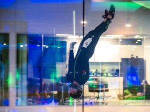 كلايم أبوظبي" يستضيف النسخة الرسمية الثانية من بطولة الإمارات الدولية للقفز الحر الداخلي 2026