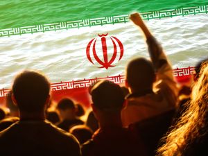 دهس متظاهرين إيرانيين في لوس أنجلوس وإصابات في صفوف المحتجين