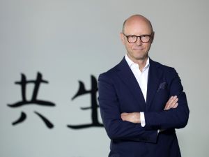 Canon EMEA Appoints Peter Saak to Lead Integrated Printing & Services Group 