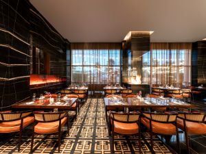 فندق ريكسوس مارينا أبوظبي يقدّم تجارب إفطار تحتفي بشهر رمضان في مطعم تيرا ماري