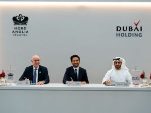 دبي القابضة و"نورد أنجليا للتعليم" تبرمان شراكة استراتيجية لتعزيز نمو قطاع التعليم في دبي
