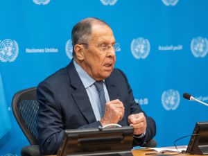  وزير الخارجية سيرغي لافروف(shutterstock)