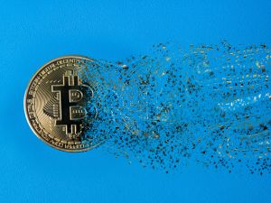 البيتكوين يفقد بريق الذهب الرقمي... هذه أبرز الأسباب