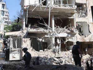 دمار في تل أبيب