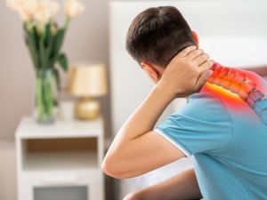 رقبتك أولاً: نصائح وممنوعات لكل من يعاني من ديسك الرقبة