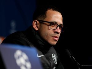 أزمة نتائج تهدد مدرب تشيلسي