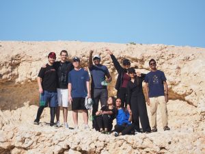 طلاب وايل كورنيل للطب - قطر يزورون الجزيرة الأرجوانية مستكشفين تنوّعها البيولوجي