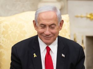 نتنياهو: يحظر التغطية الإعلامية في تل أبيب جراء تداول مشاهد لإنهيارات في تل أبيب