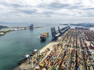 السماح باستيراد مواد في شهري مارس ورمضان وإيقاف استيراد مواد أخرى