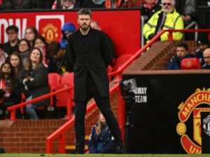 يونايتد يبدأ سوق الانتقالات مبكرًا بصفقة مستقبلية