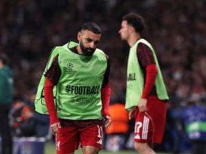 غياب صلاح في خسارة ليفربول يفتح باب التساؤلات