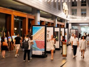 "ليالي الفن" تعود مجدداً بنسختها الحادية والعشرين لتحوّل "جيت فيلج" إلى مشهد إبداعي نابض