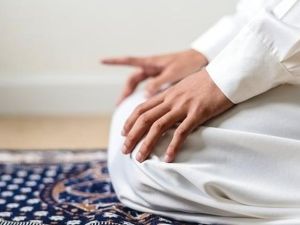 حلم الصلاة في المسجد