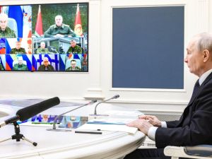 Putin and Lukashenko oversee joint Russia-Belarus nuclear drills 