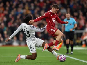 Manchester United vs Liverpool Preview: Team News, Predicted Lineups and Key Stakes