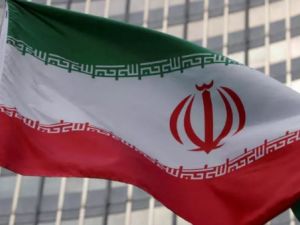 إيران