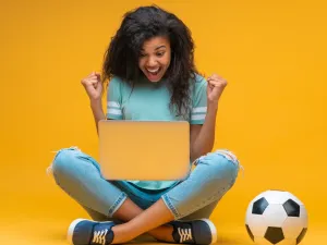 نصائح للاستمتاع بكأس العالم 2026 دون التأثير على نومك أو صحتك
