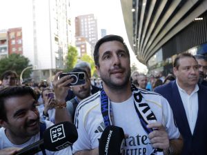 ريكيلمي يقترب من إعلان اسم مدرب ريال مدريد القادم