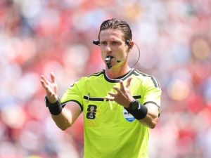 حكم مباراة سويسرا وكندا في كأس العالم 2026
