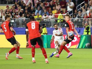 لحظة تسجيل علوان هدف التعديل لمنتخب الأردن أمام النمسا
