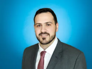 "المركز" يعزز منصة iMarkaz Invest بإتاحة الوصول إلى الأسواق الأمريكية على مدار 24 ساعة