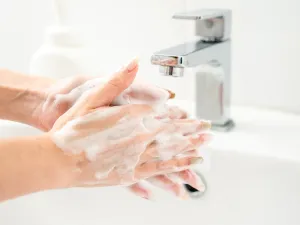 نظافتك سرّ صحتك وثقتك بنفسك