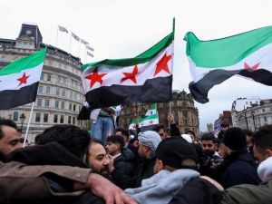 متابعة حقوقية لمحاكمة عاطف نجيب في دمشق على خلفية اتهامات بارتكاب انتهاكات خلال أحداث عام 2011.