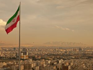 إيران تنفذ حكم الإعدام بحق رجلين أدينا بقتل أربعة من عناصر الشرطة في أصفهان
