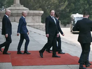 Elon Musk in China