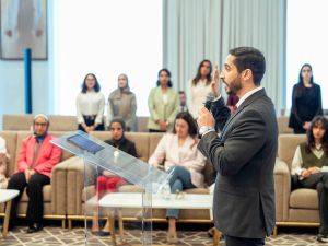 ترخيص واعتماد 1144 كادراً مهنياً بمختلف التخصصات الاجتماعية والنفسية والتربوية لتعزيز جودة الحياة في دبي