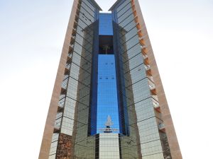 مصرف الشارقة الإسلامي يحقق أرباحاً صافية بقيمة 804 ملايين درهم خلال النصف الأول من عام 2026 بنمو 15.3% ويعزز قاعدته الرأسمالية 