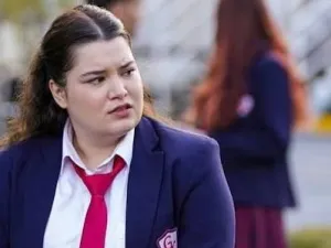 مسلسل اسمعني