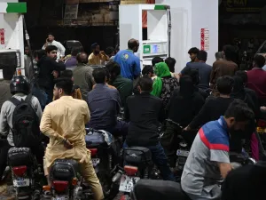 Free Fuel for everyone?  Iran's bold move to beat a gasoline crisis