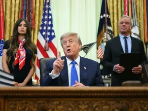 Trump in the Oval Office