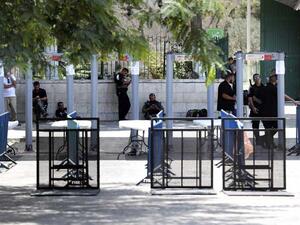 أهابت هيئات القدس الإسلامية بجماهير الشعب الفلسطيني ومؤسساته "معاودة الالتفاف حول الـمسجد الأقصى