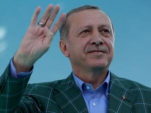 أردوغان يهنئ "الصدر" على نتائج تحالفه بالانتخابات العراقية
