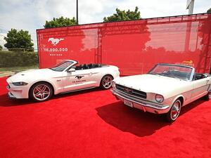 سيارة فورد موستانج رقم 10 مليون هي سيارة  GT ‏2019 قابلة للكشف فائقة التطوّر بلون أبيض ومبلدون مع محرّك V8 بقوّة 460 حصاناً وناقل حركة يدويّ بستّ سرعات، وهي مجهّزة بأحدث التكنولوجيا المساعِدة للسائق