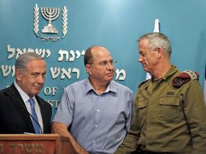 ويفيد الاستطلاع بحصول حزب "العمل" الوسطي على 11 مقعدا وحزب "ميرتس" اليساري على 5 مقاعد.

