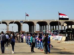 تم الاتفاق بخصوص سائقي الشحن والمركبات العمومي، بأنهم يخضعون للإجراءات الحدودية فقط