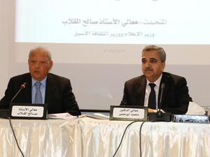 د. أبوحمور: المطلوب استعادة الحد الأدنى من العمل العربي المشترك للبدء بإعادة الإعمار والتنمية

